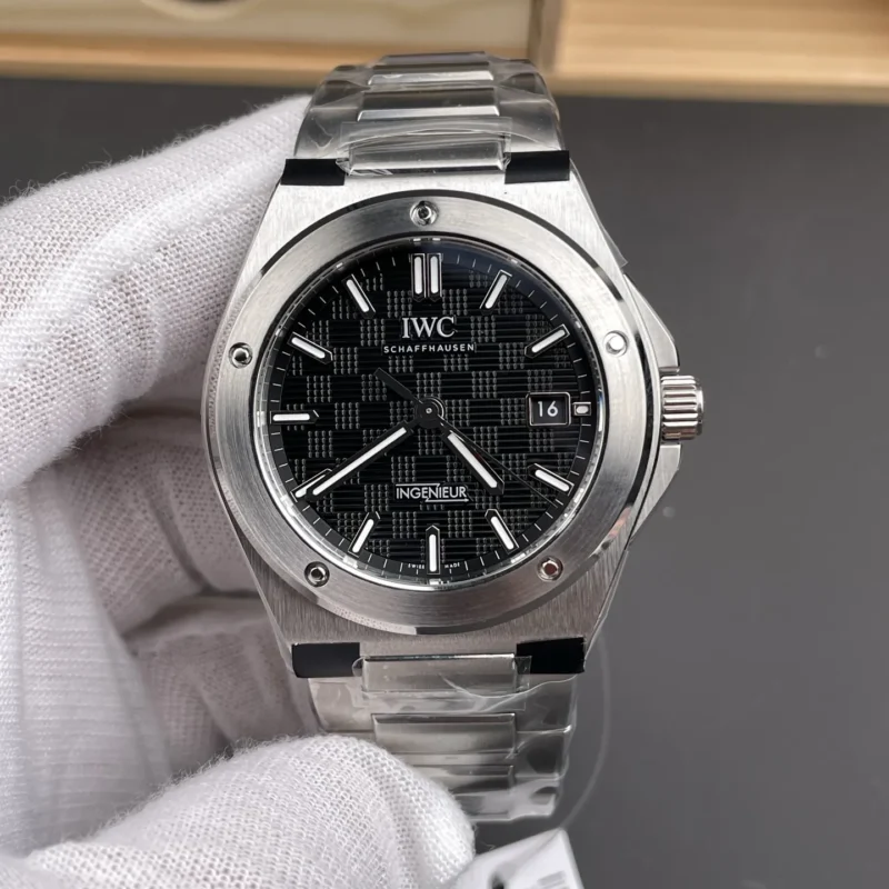 IWC Ingenieur Black Dial 40mm
