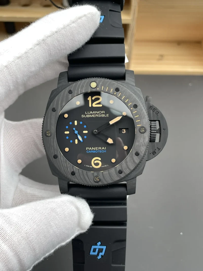 Panerai Luminor PAM616 Carbon Fiber 47mm