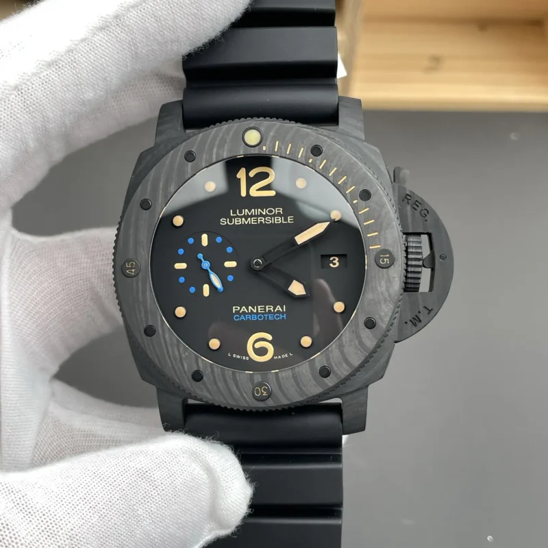 Panerai Luminor PAM616 Carbon Fiber 47mm
