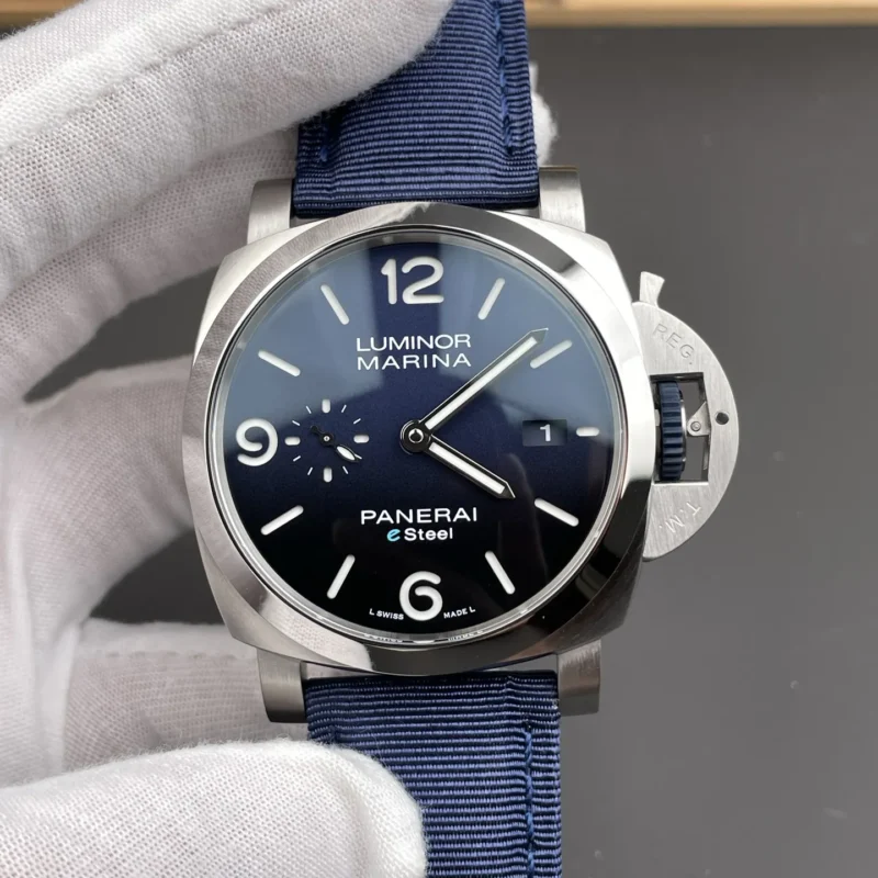 Panerai Luminor PAM1157 Blue Dial 44mm