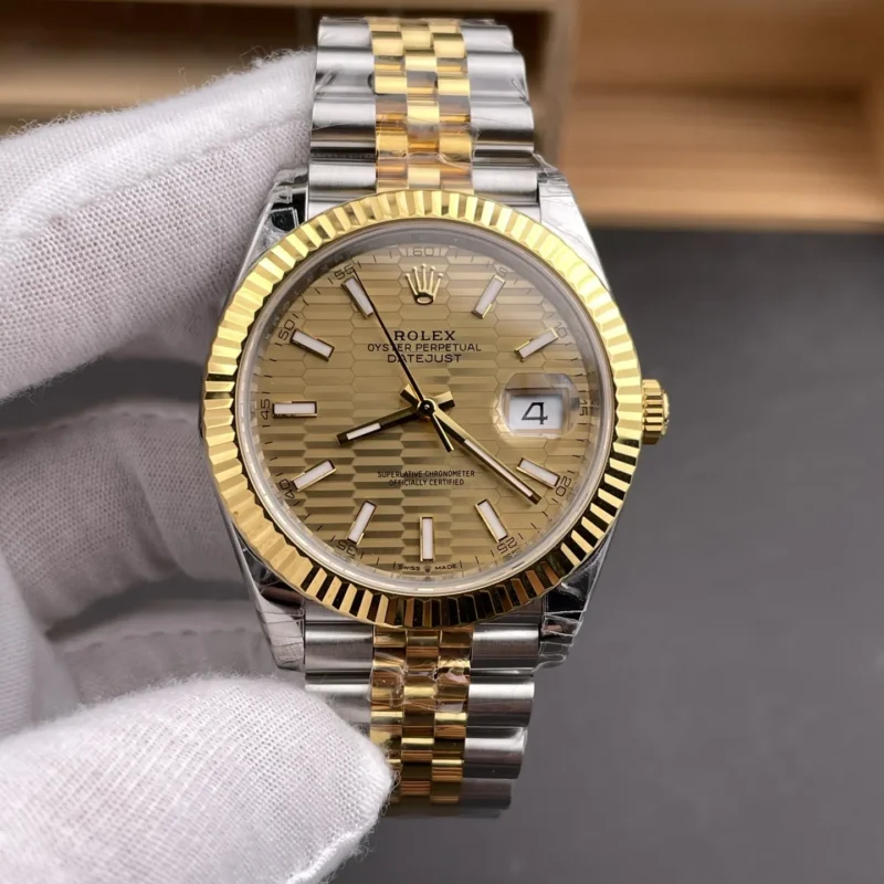 img01_1960_VS_劳力士_日志型_间金日志_格子波浪纹日志_41mm_3235机芯.webp Rolex Datejust Two-Tone 41mm