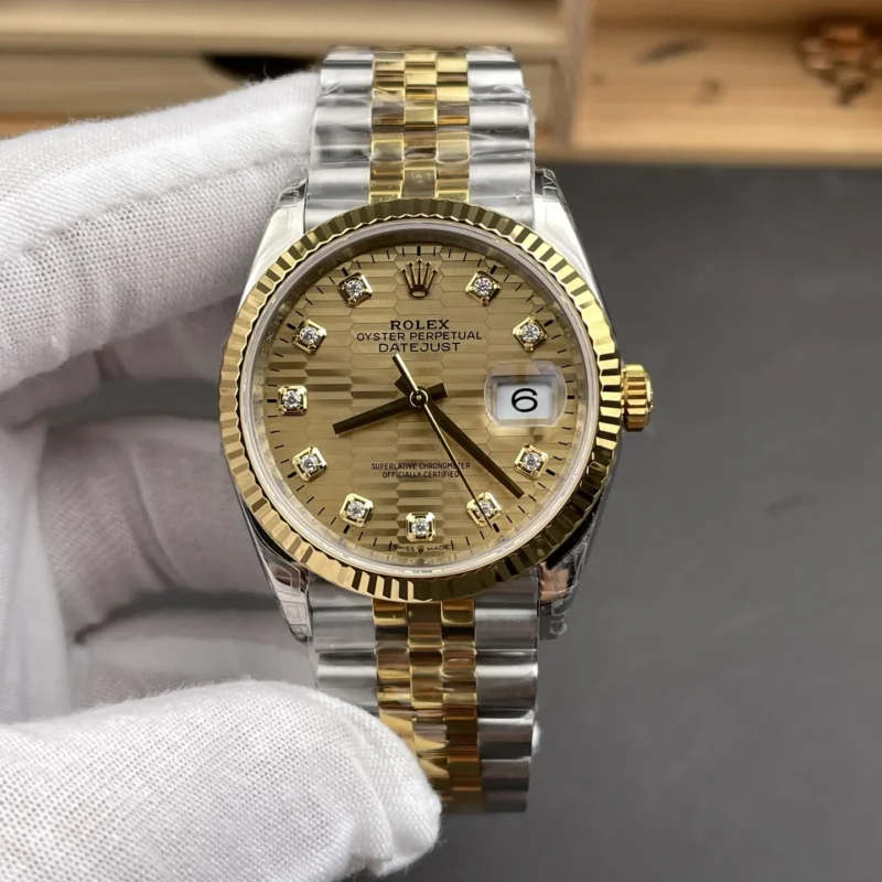 img01_1961_VS_劳力士_日志型_间金日志_格子波浪纹钻刻日志_36mm_3235机芯.webp Rolex Datejust Two-Tone 36mm