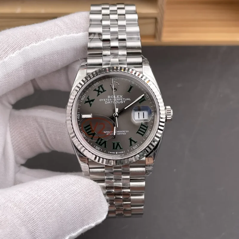 img01_2002_VS_劳力士_日志型_绿萝日志_绿日志V2版_36mm_3235机芯.webp Rolex Datejust Green 36mm