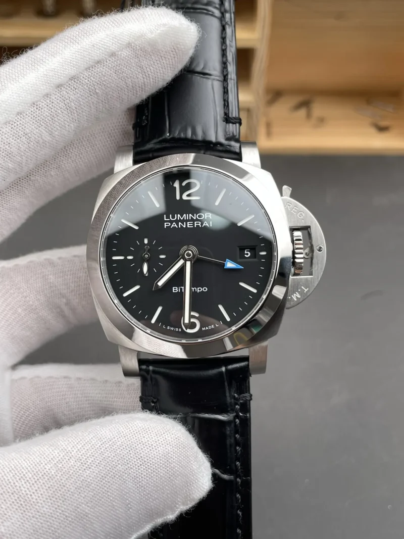 Panerai Luminor PAM1365 Black 40mm