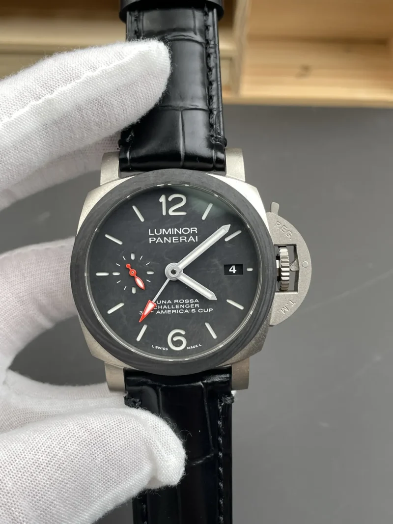 Panerai Luminor PAM1096 Carbon Fiber 42mm