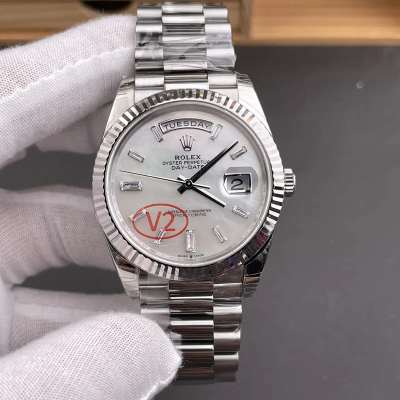 img01_2124_VS_劳力士_星期日志_DD_白金贝母盘_V2版_40mm_丹东3255机芯.webp Rolex Day-Date Mother-of-Pearl 40mm