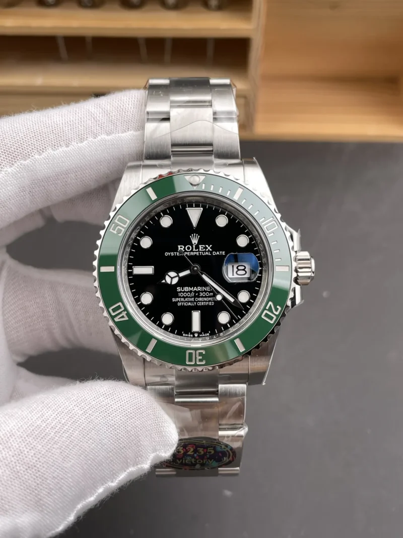 Rolex Submariner Green 41mm