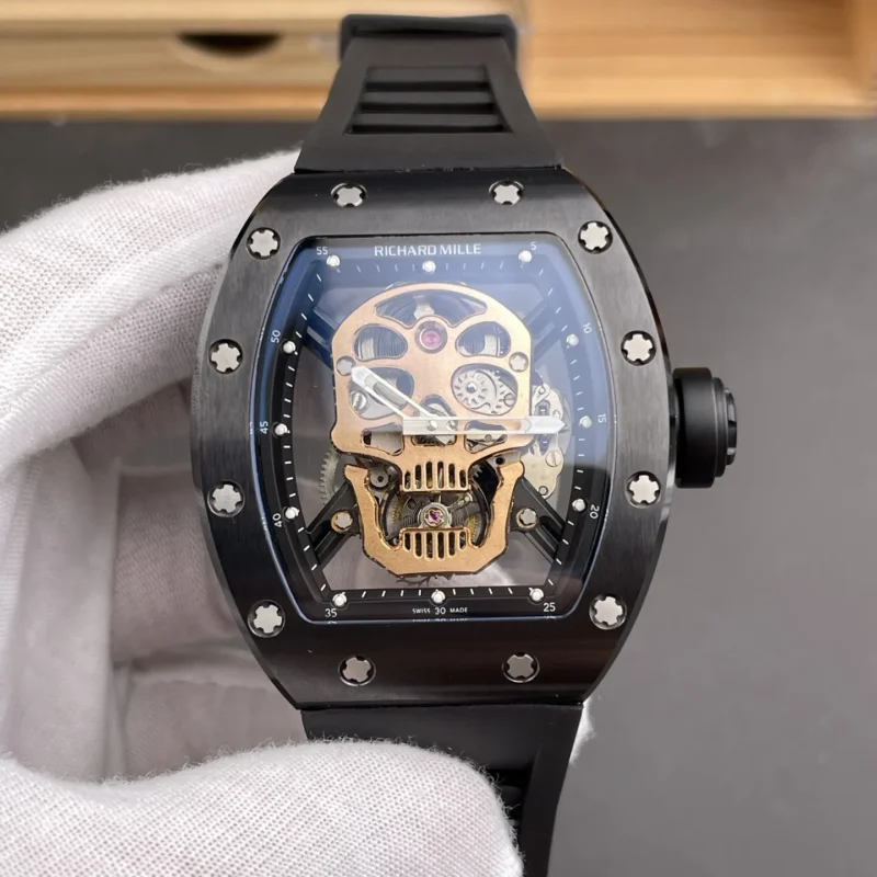 img01_2204_YS_理查德米尔_RM052系列_黑武士骷髅头金鬼头_50x43mm_真陀飞轮机芯.webp Richard Mille RM052 Black Vader 50x43mm
