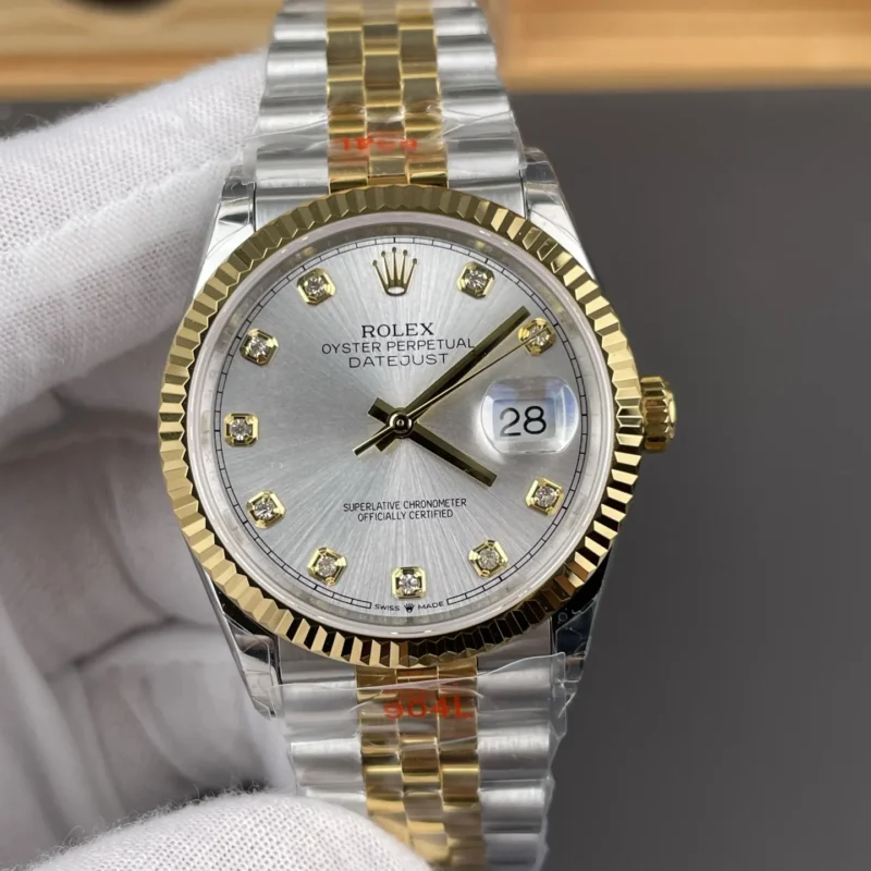 img01_3024_GS_劳力士_间金日志_银盘钻刻日志_36mm_3235机芯.webp Rolex Diamond Markers 36mm