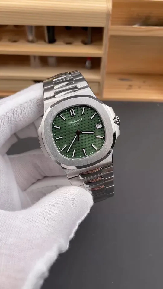 Patek Philippe Nautilus 5711 Green 40mm