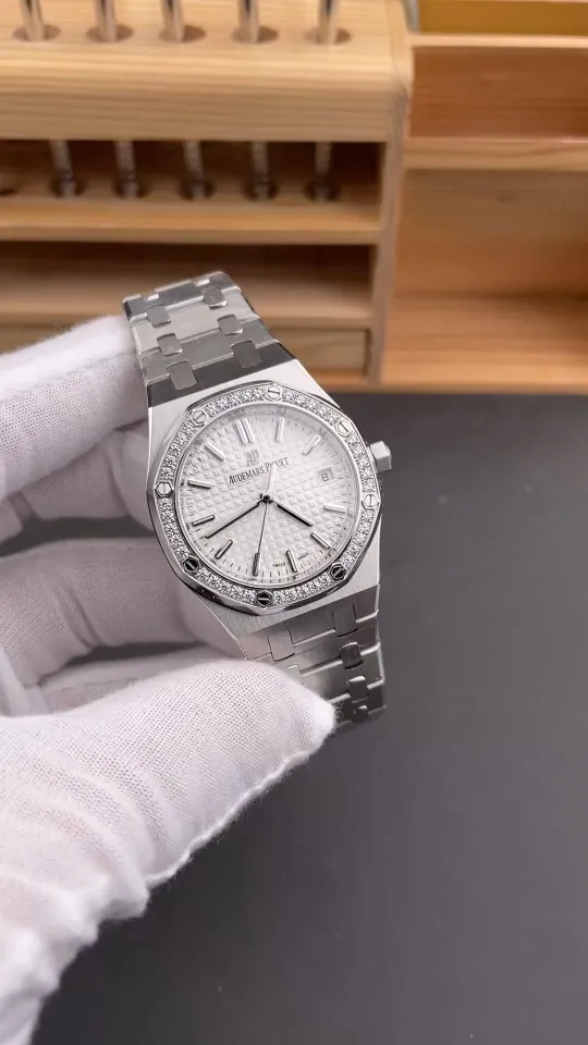 AP Royal Oak 77351 Diamond Bezel 34mm