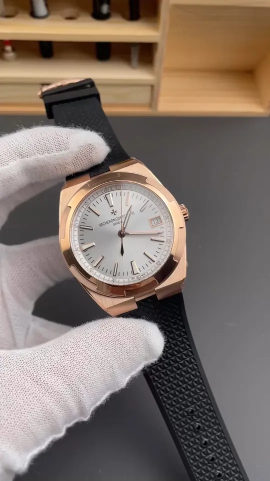 Vacheron Constantin Overseas 4500 White Dial 41mm