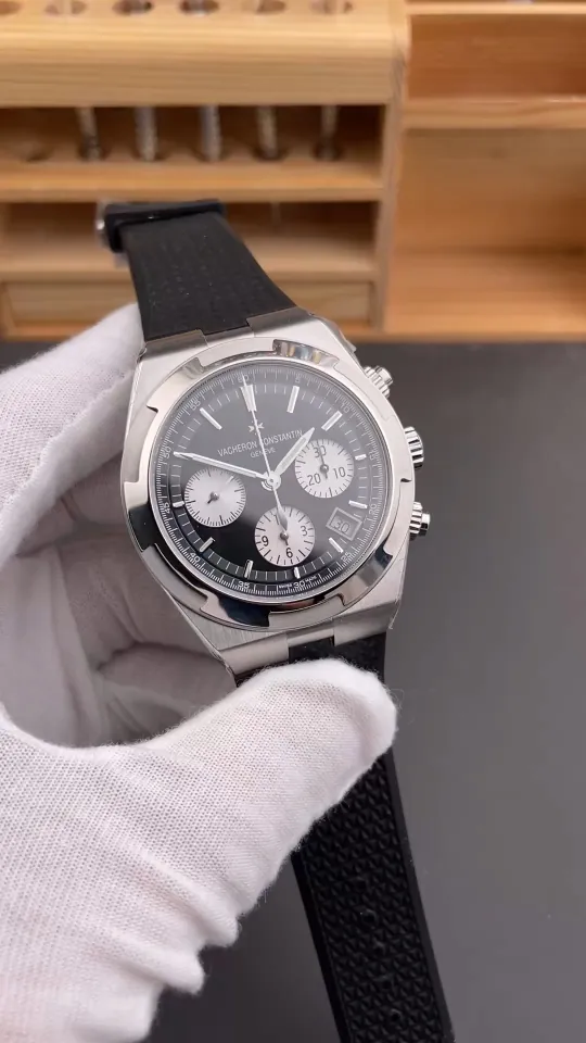 Vacheron Constantin Overseas 5500 Panda 42mm