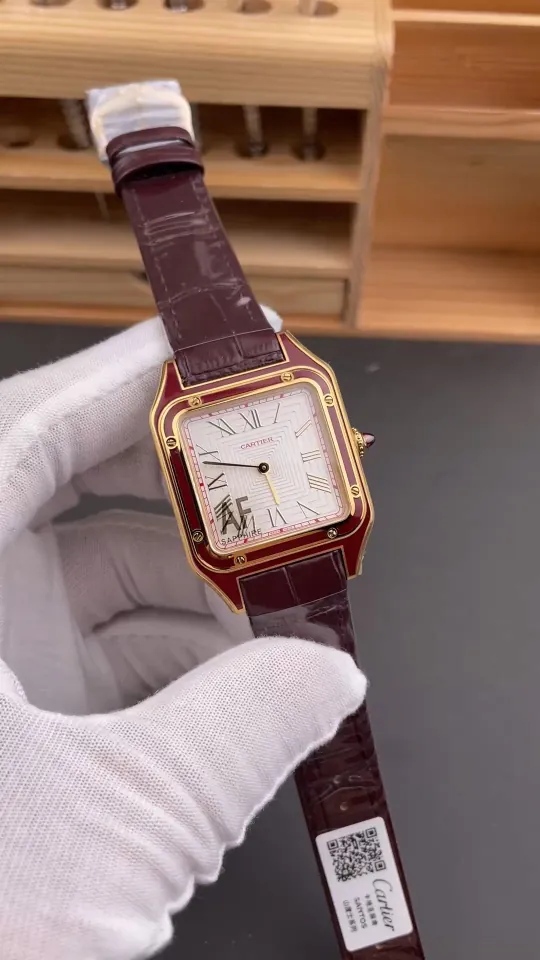 Cartier Santos Medium 31.4x43.5mm