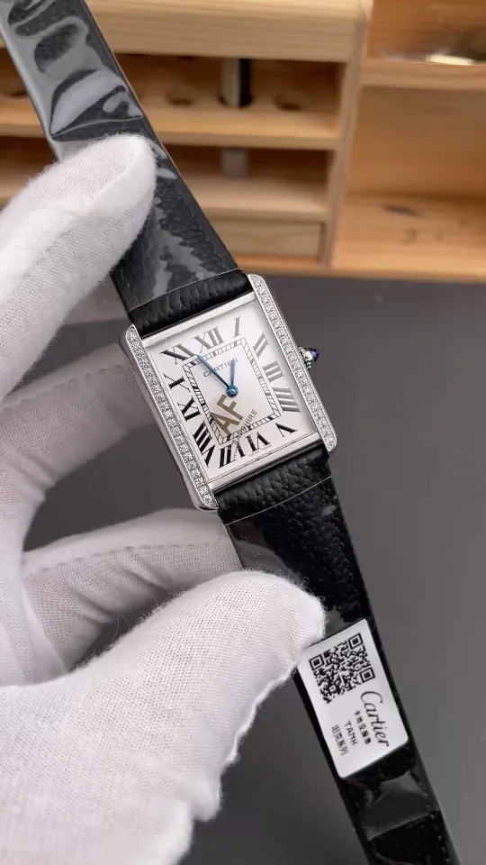 Cartier Tank Diamond Bezel 34.8x27.4mm