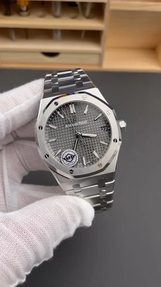 AP Royal Oak 15500 Grey Dial 41mm