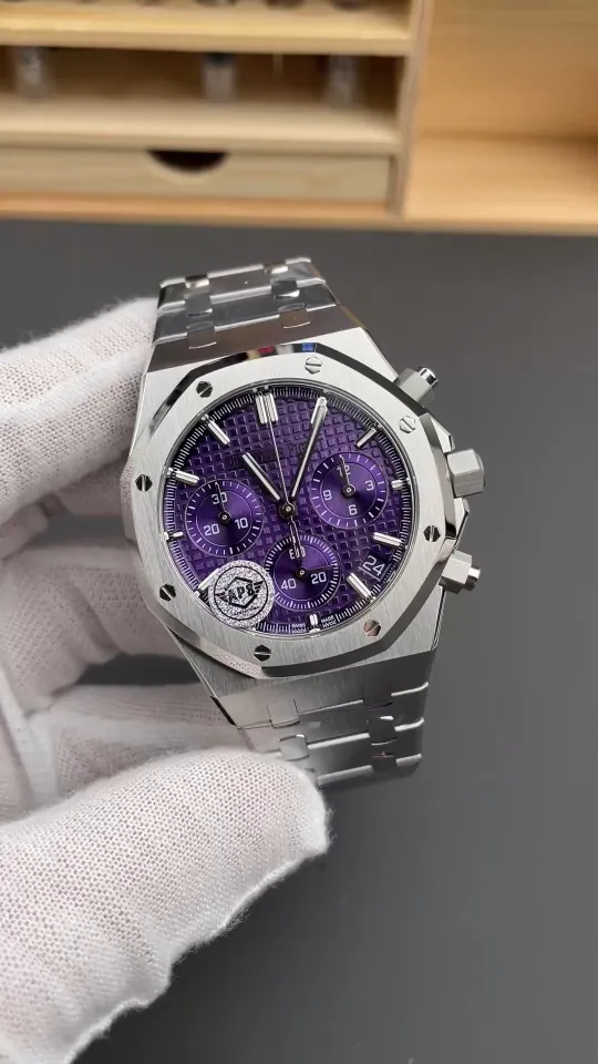 AP Royal Oak 26240 Purple Dial 41mm