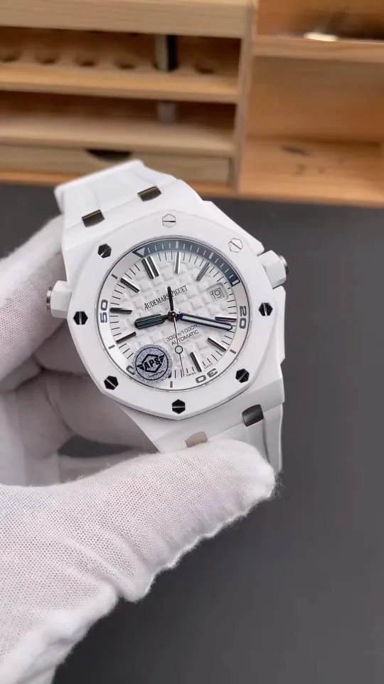 AP Royal Oak 15707 Ceramic 42mm