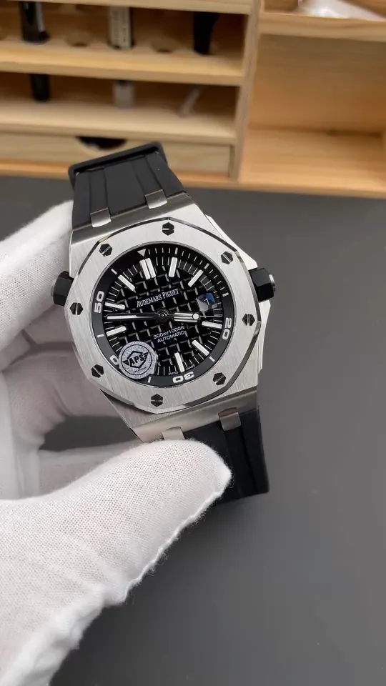 AP Royal Oak 15703 Solid Caseback 42mm
