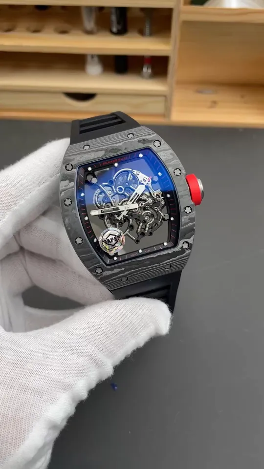 Richard Mille RM 055 Carbon 49.9x42.7mm