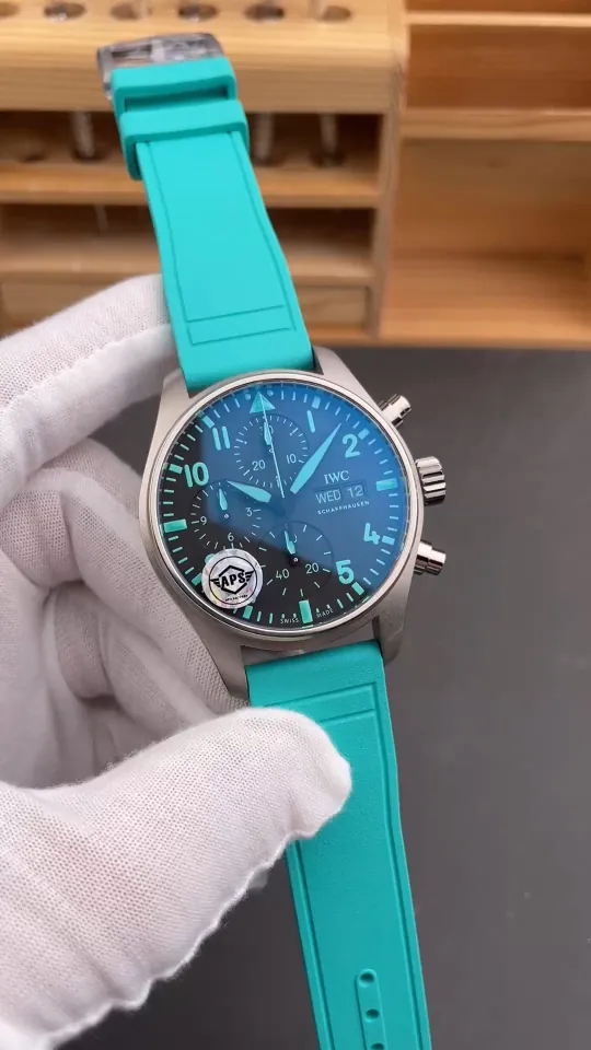 IWC Pilot Titanium 41mm