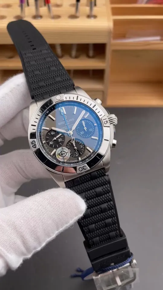 Breitling Chronomat B01 Grey dial 42mm