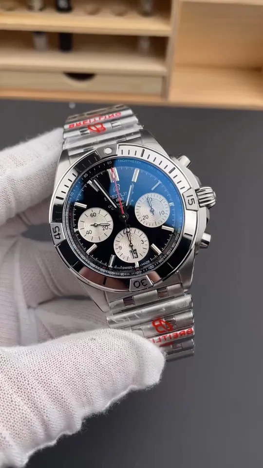 Breitling Chronomat B01 42mm