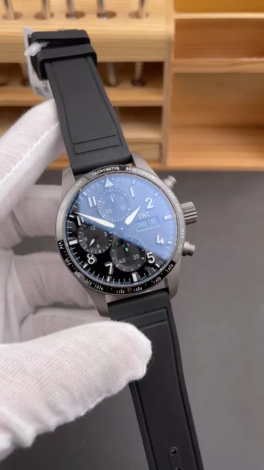 IWC Pilot Black Dial 41mm