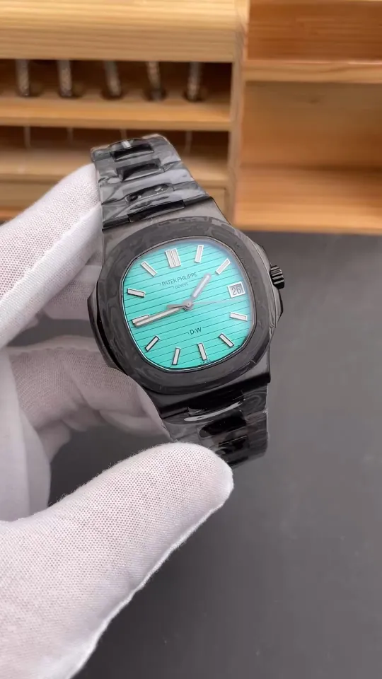 Patek Philippe Nautilus 5711 Tiffany Blue 40mm