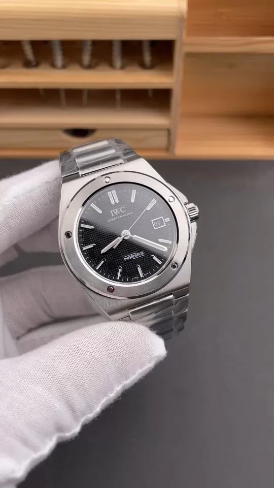 IWC Ingenieur Black Dial 40mm