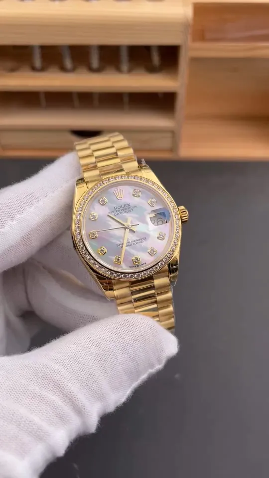 Rolex Datejust Mother-of-Pearl Ladies 31mm