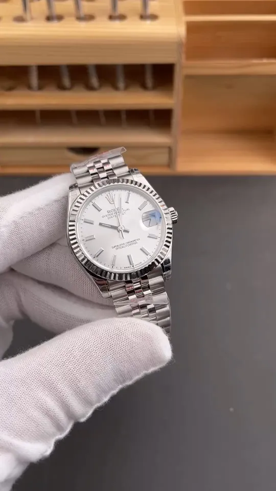 Rolex Datejust Silver Dial Ladies 31mm