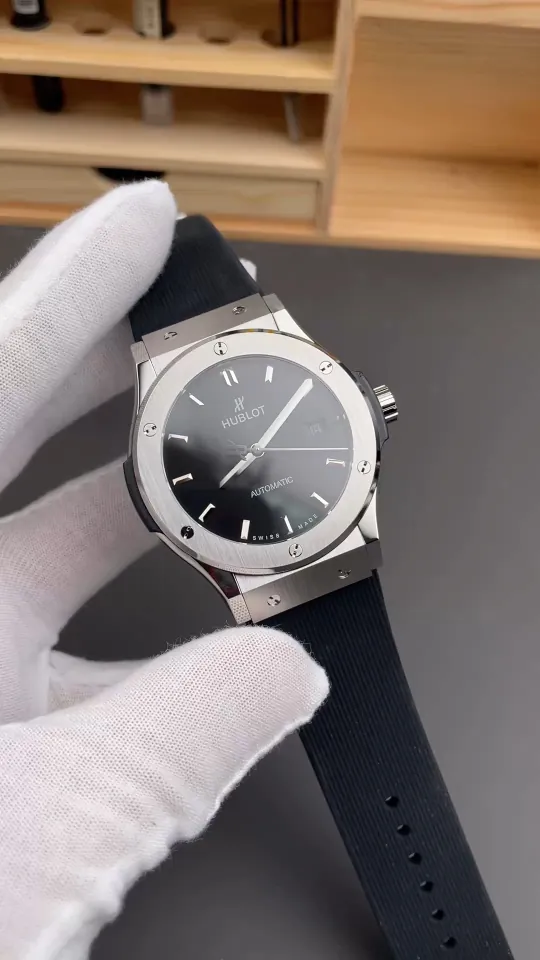 Hublot Classic Fusion Black Dial 42mm