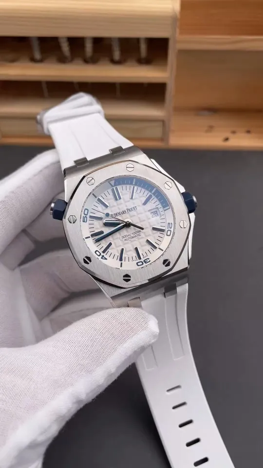 AP Royal Oak Offshore Blue 42mm