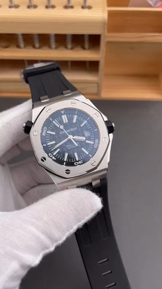 AP Royal Oak Offshore Exhibition Caseback 42mm