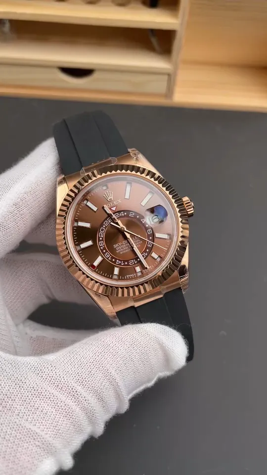 Rolex Sky-Dweller Brown 42mm