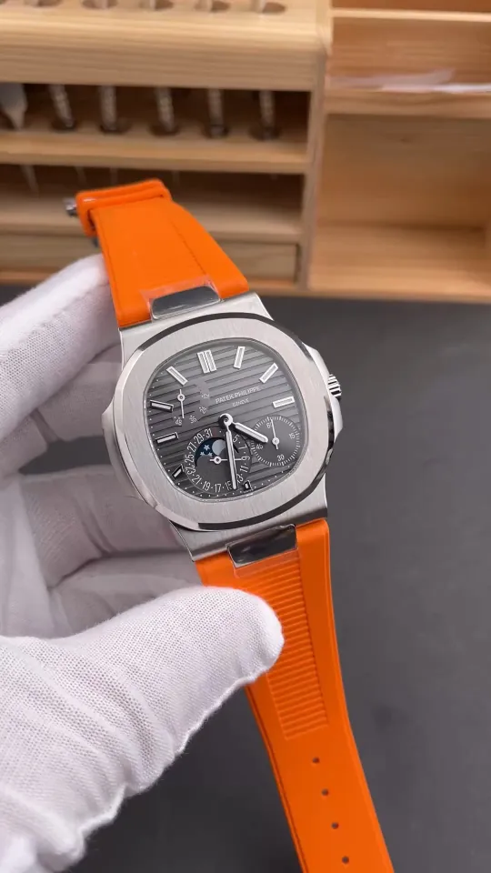Patek Philippe Nautilus Grey Dial 40mm