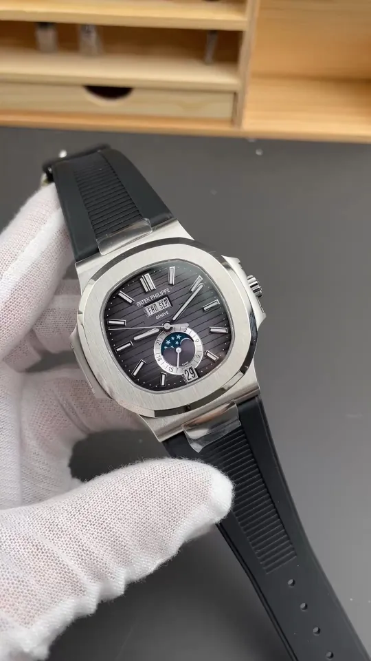 Patek Philippe Nautilus Rubber Strap 40mm