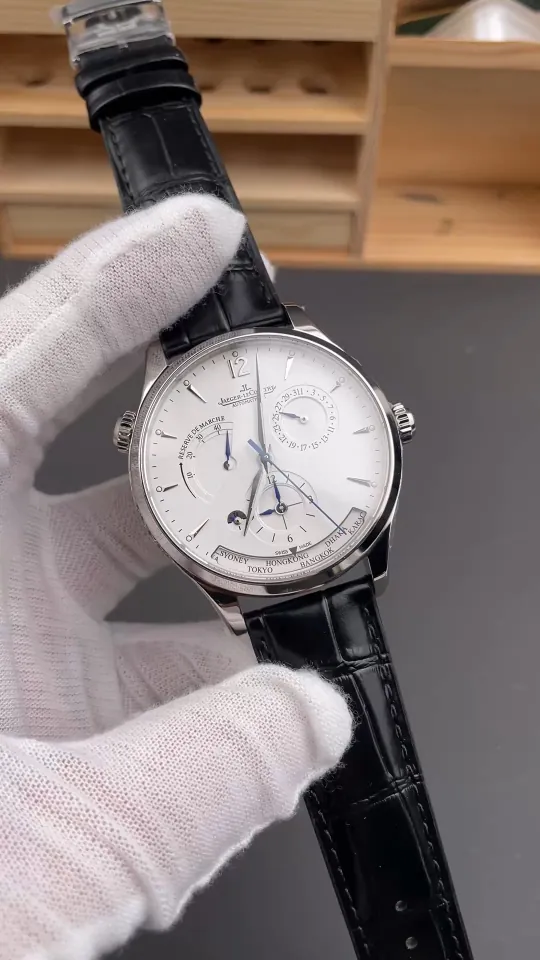 Jaeger-Le Coultre Master 42mm