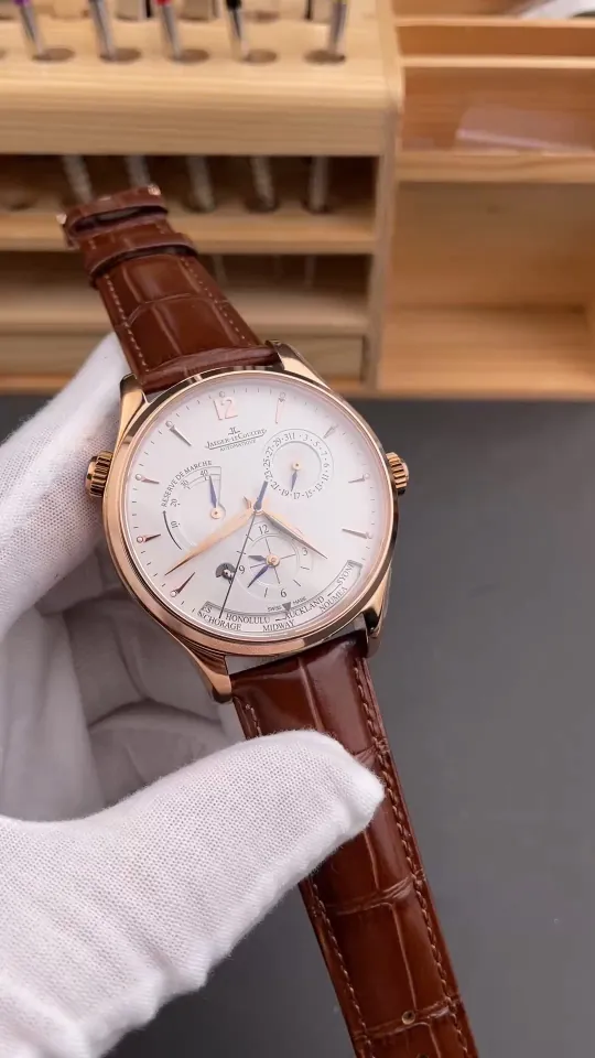 Jaeger-Le Coultre Master Rose Gold 42mm