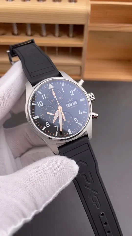 IWC Pilot Exhibition Caseback 41mm