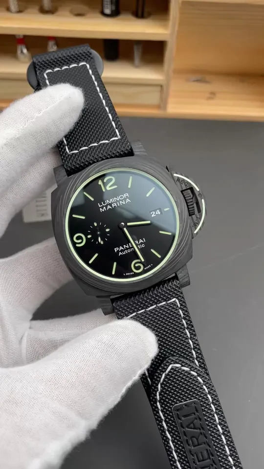 Panerai Luminor PAM1118 Carbon Fiber 44mm