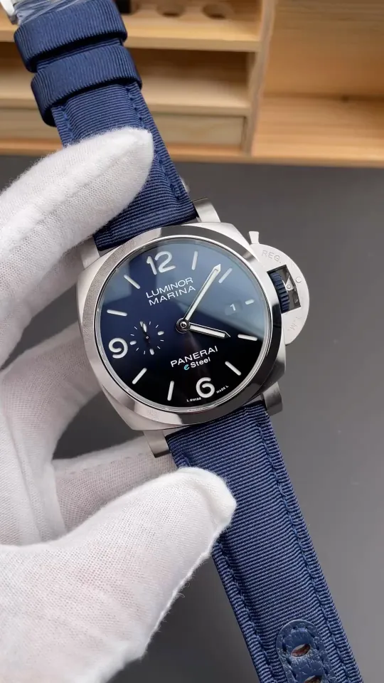Panerai Luminor PAM1157 Blue Dial 44mm