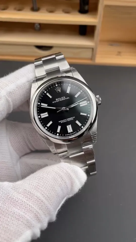 Rolex Oyster Perpetual Black 41mm