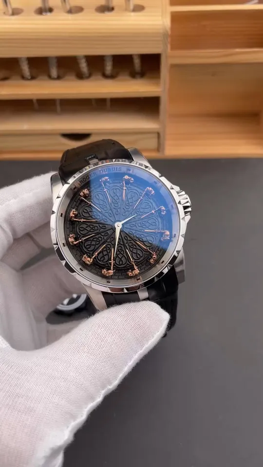 Roger Dubuis Excalibur 45mm