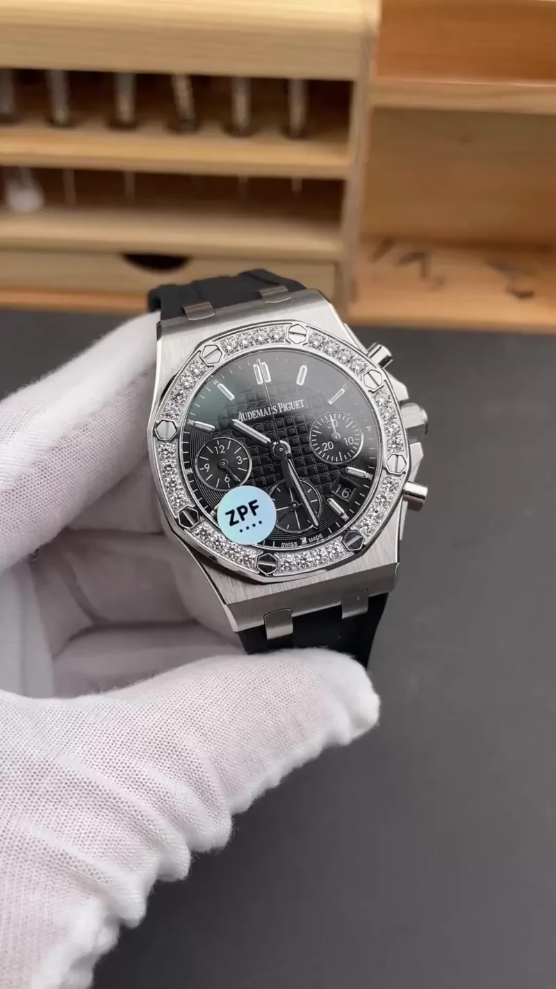 AP Royal Oak Black Dial 37mm