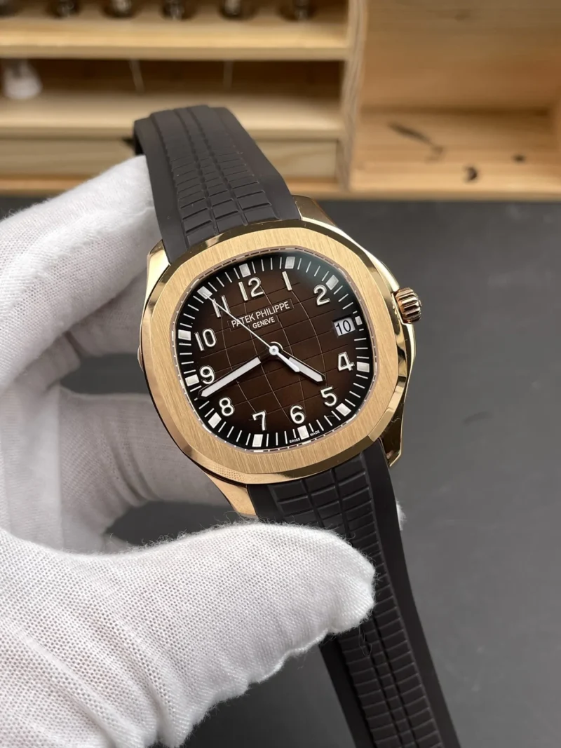 Patek Philippe Aquanaut 5167 Coffee Brown 40mm
