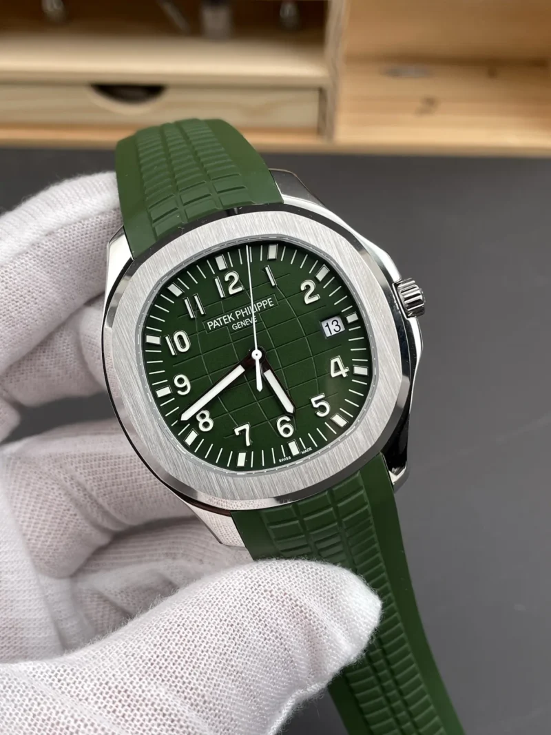 Patek Philippe Aquanaut 5168 G Green Dial 42mm