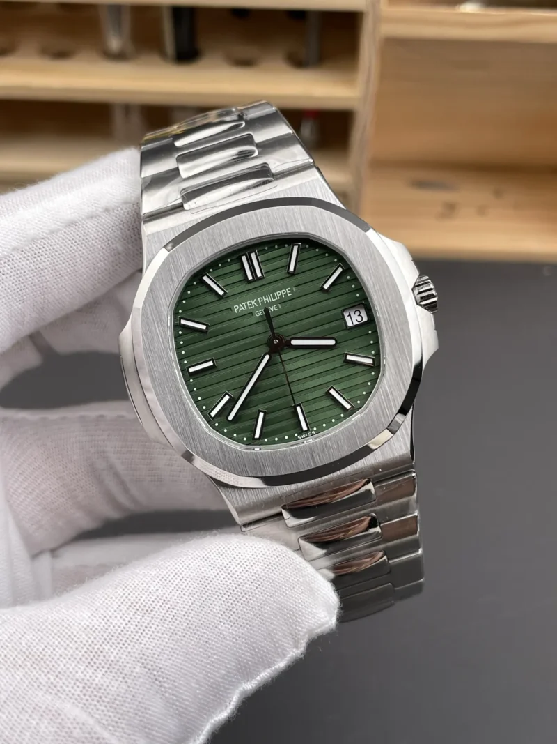 Patek Philippe Nautilus 5711 Green 40mm