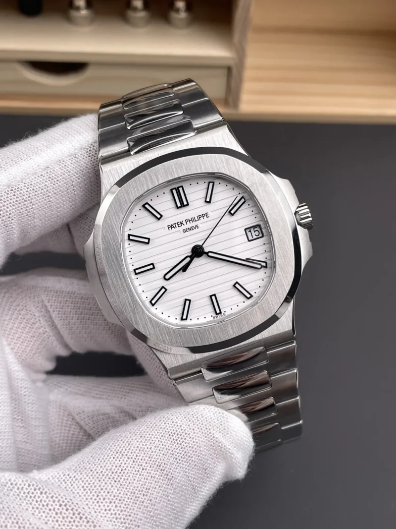 Patek Philippe Nautilus 5711 White 40mm